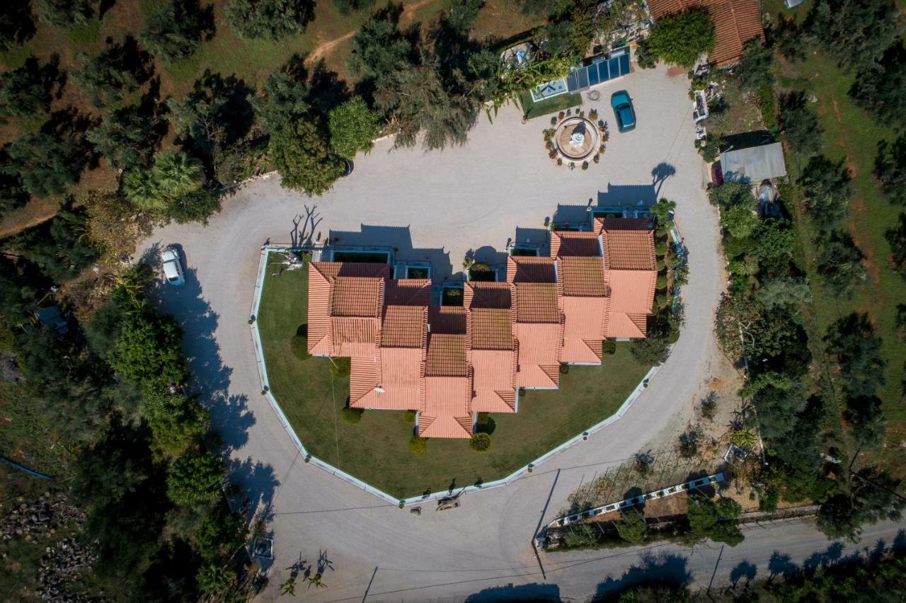 9 Mouses Apartment Филиатра Екстериор снимка